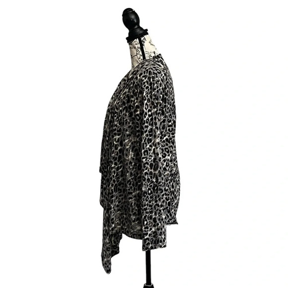 Calvin Klein women's cardigan  size L  casual animal print chetah  waterfall - Picture 3 of 8